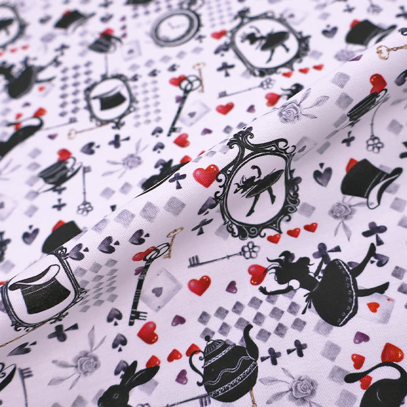 100% Cotton - Black and White - Alice in Wonderland - Red Hearts