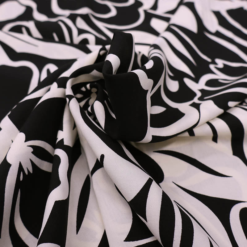 Viscose - Hawaiian Garland - Black