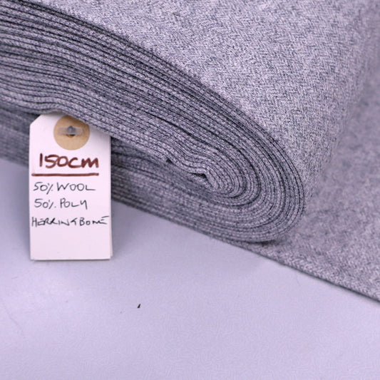 Wool and Polyester Mix - Herringbone - Pale Grey